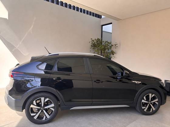 VOLKSWAGEN NIVUS 1.0 200 TSI TOTAL FLEX HIGHLINE AUTOMÁTICO